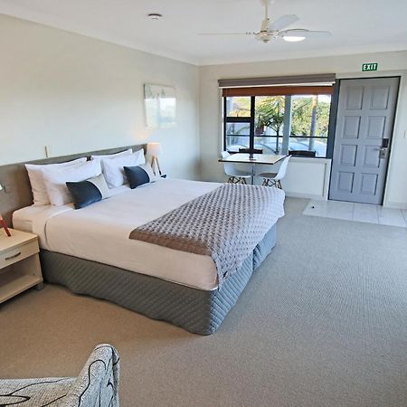 Whangaparaoa Lodge Екстер'єр фото