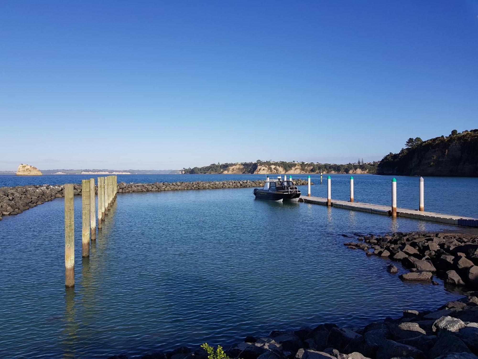 Whangaparaoa Lodge Екстер'єр фото