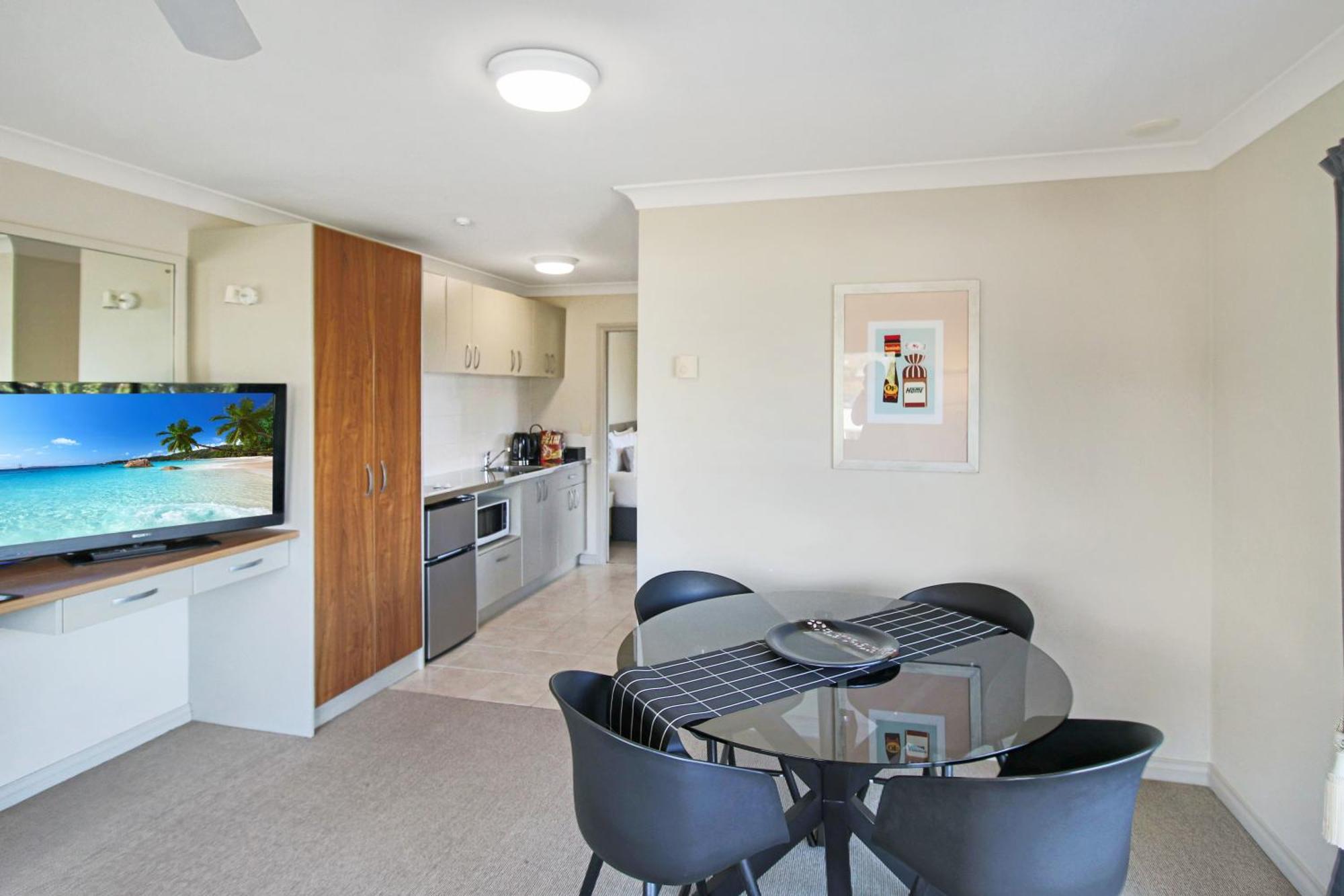 Whangaparaoa Lodge Екстер'єр фото