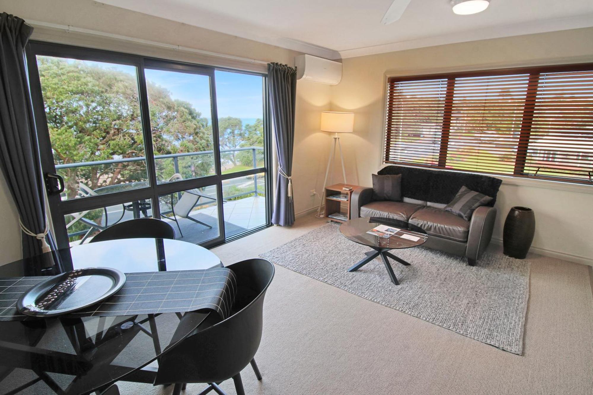 Whangaparaoa Lodge Екстер'єр фото